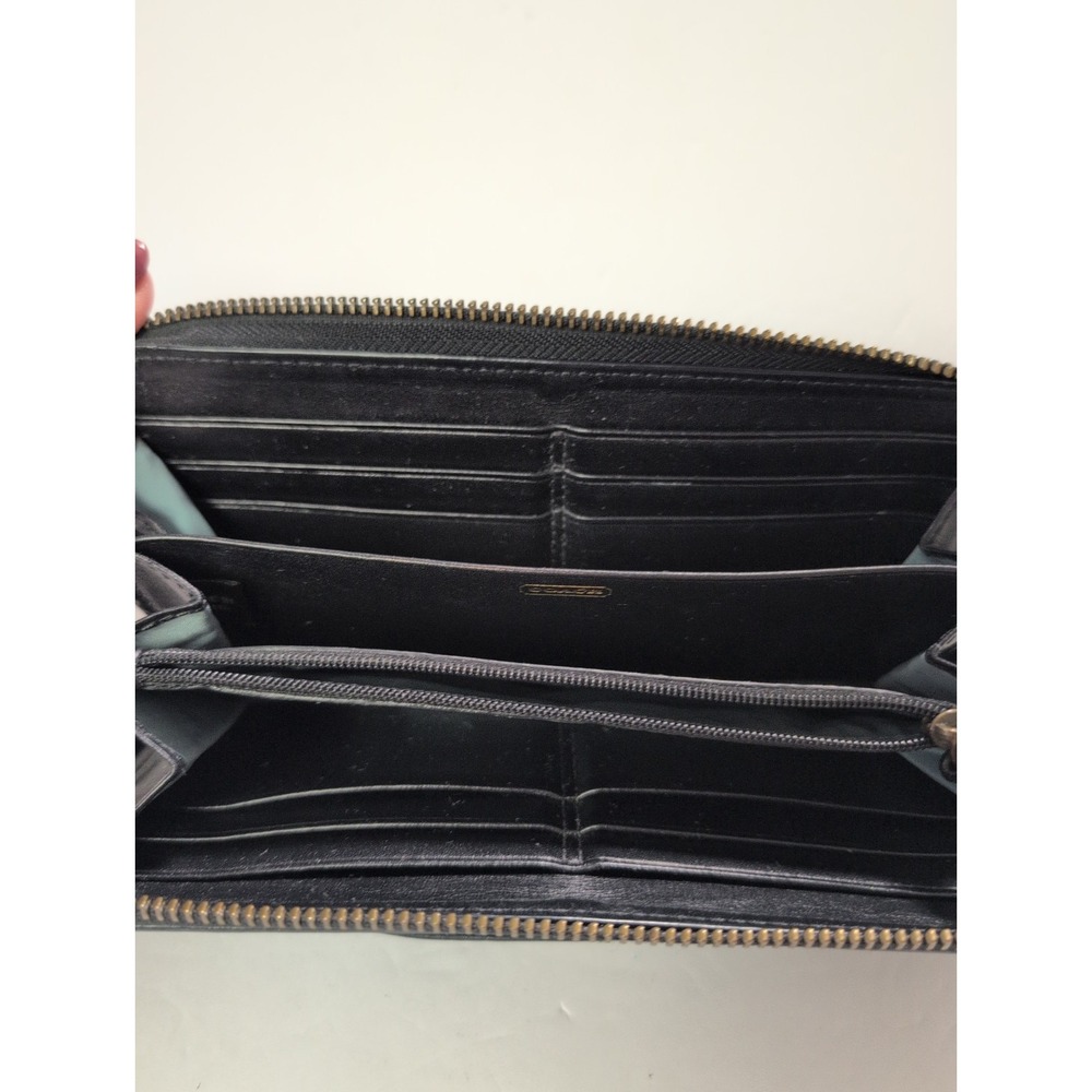 Vintage Coach Zip Around Wallet Black Pebbled Leather - Picture 3 of 9